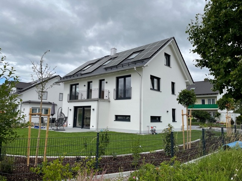Einfamilienhaus mit Doppelgarage in Maisach
